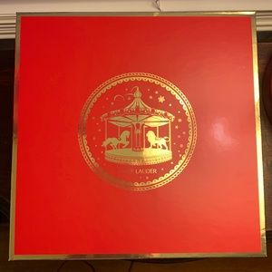 Estée Lauder Red Box - Empty -